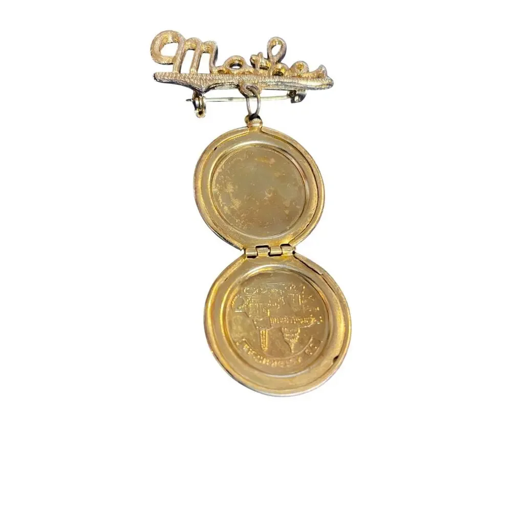 Unbranded vintage goldtone